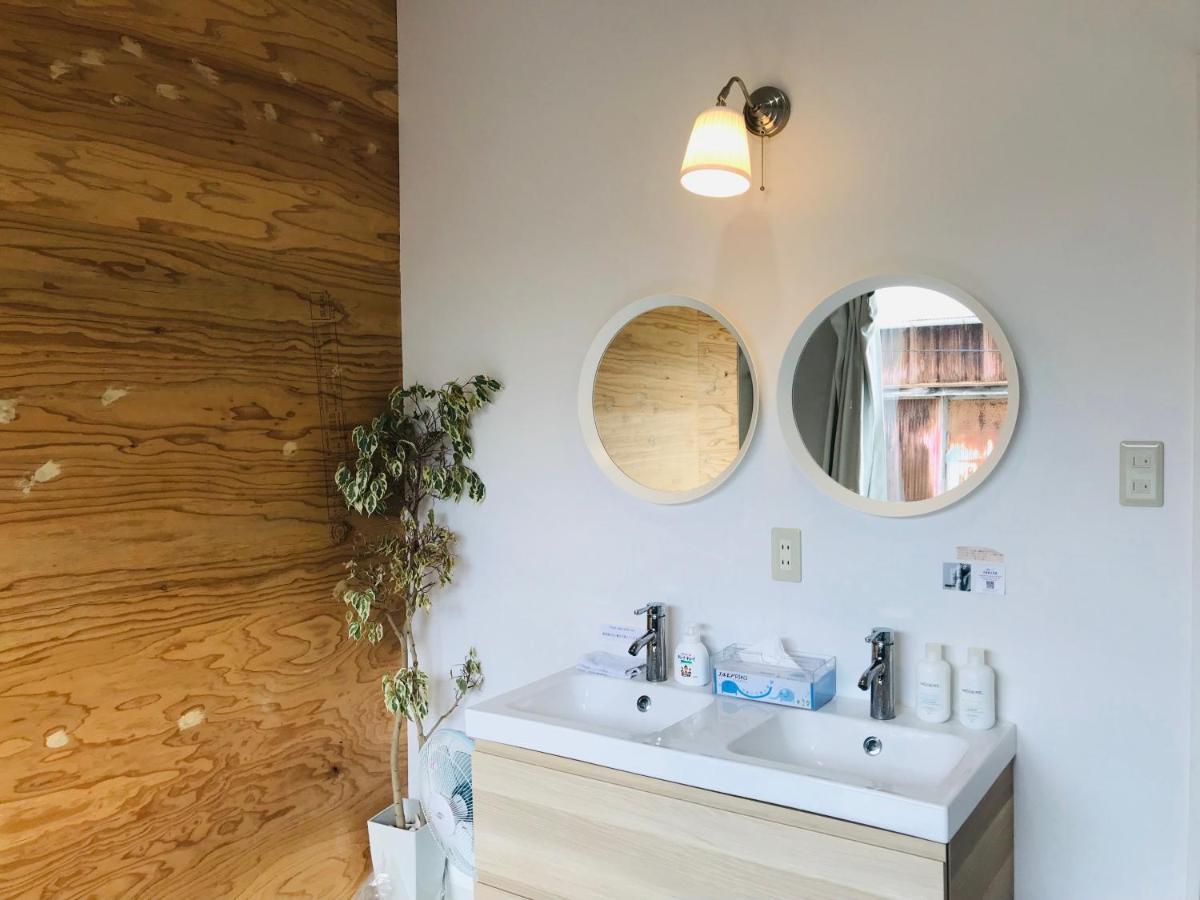 Meedafu'S Yui Hostel And Coffee Yoron Exterior foto